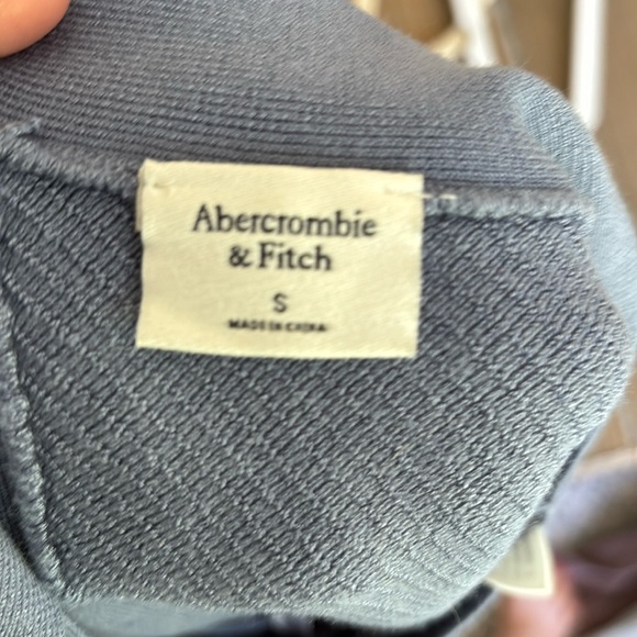 Abercrombie Blue Ribbed Sweater Haltet Crop Top Size Small - Picture 3 of 5